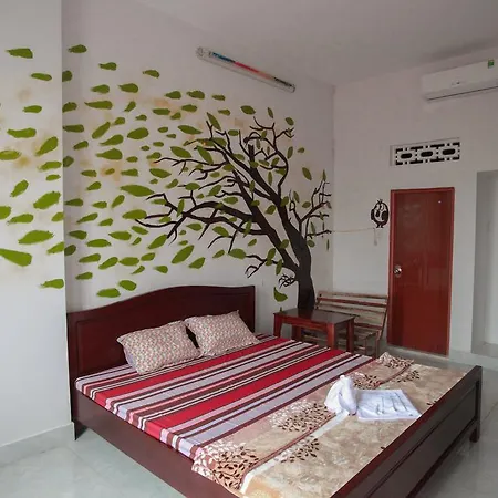 Little Home Hostel